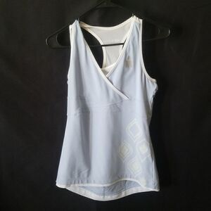 SUGOi - Size Medium - Women’s Tank Top work out top.